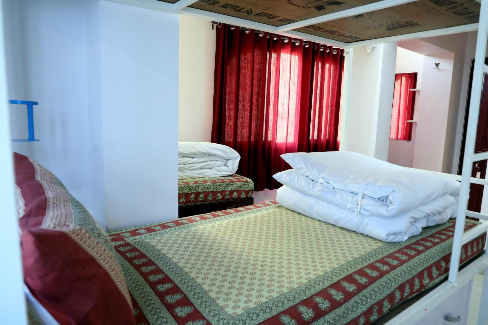 The Mama Hotel - Rooms And Dormitory Udaipur Exterior foto